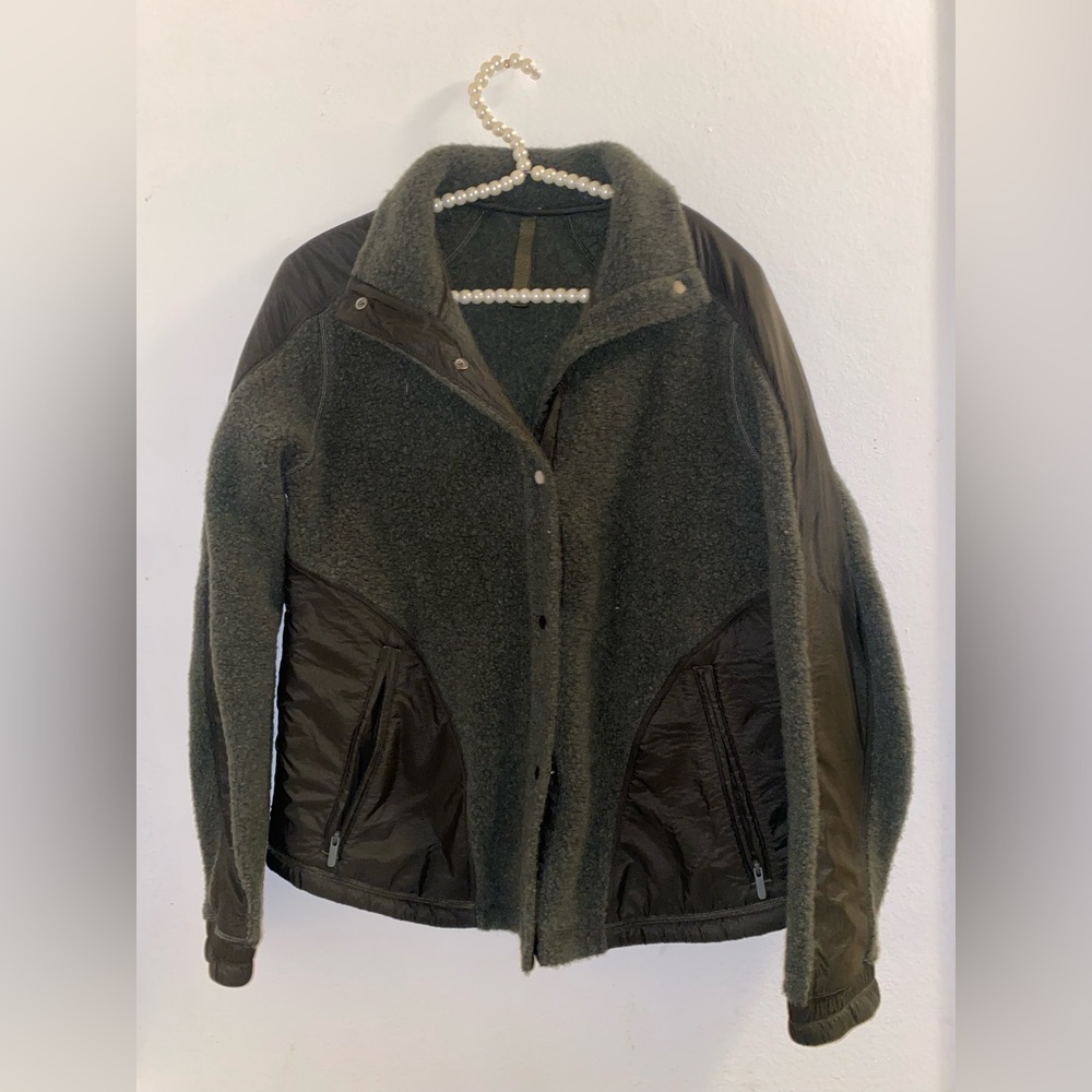 Lululemon Go Cozy wool blend tech jacket Size 6 forest green - Picture 5 of 9